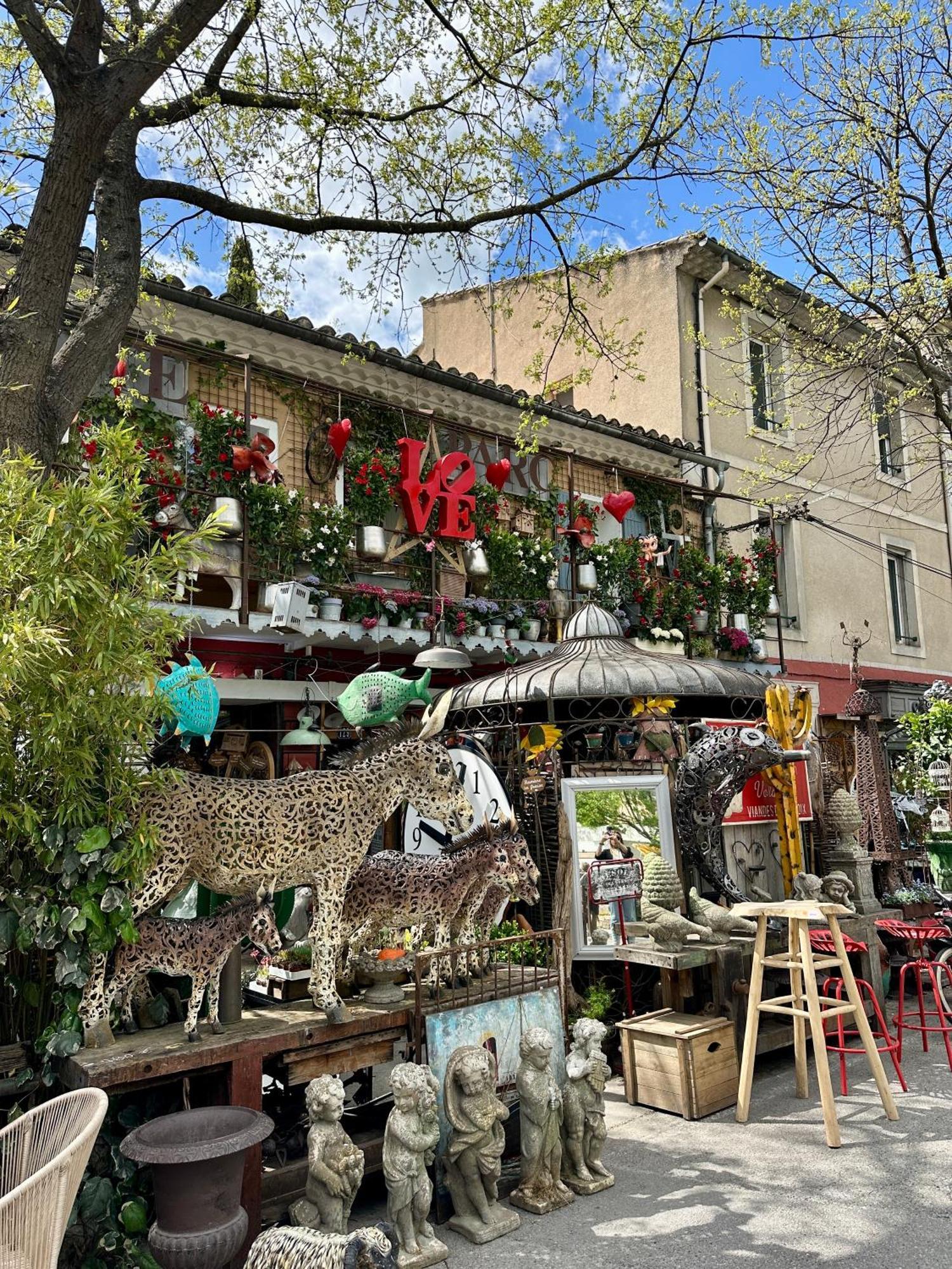 STUDIO Intra Muros au calme LʼIsle-sur-la-Sorgue Extérieur photo